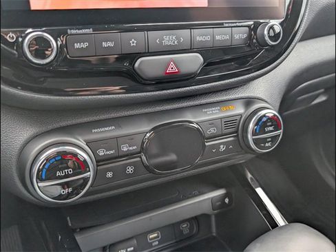 Used 2023 Kia Soul GT-Line w/ GT-Line Technology Package image 16