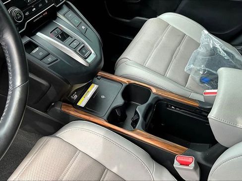 Used 2022 Honda CR-V Touring image 15