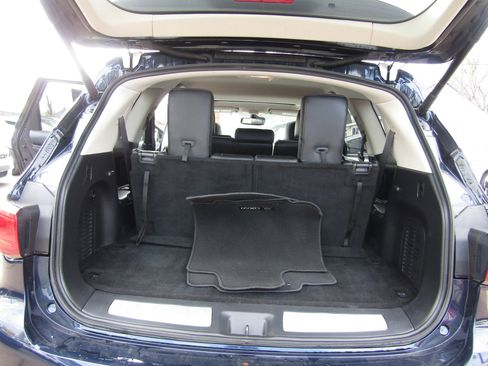 Used 2019 INFINITI QX60 Luxe w/ Essential Package image 23