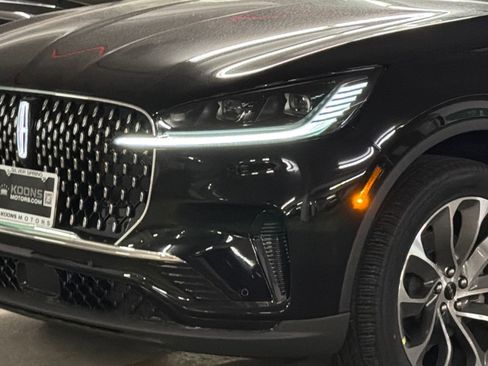 New 2026 Lincoln Aviator Reserve w/ Illumination Package AWD/4WD image 2