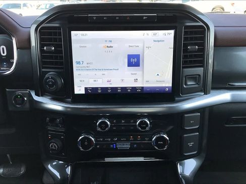 Used 2022 Ford F150 Lariat w/ Equipment Group 502A High image 6