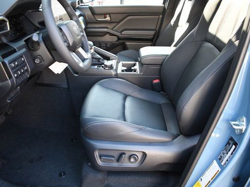 New 2026 Toyota 4Runner Limited image 7