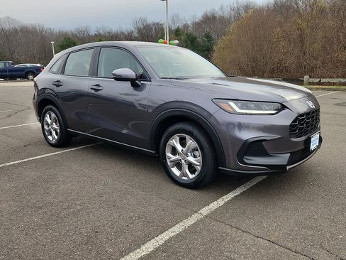 Certified 2023 Honda HR-V LX image 4