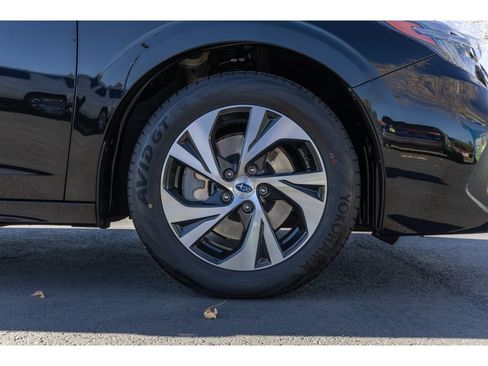 Certified 2025 Subaru Legacy image 9