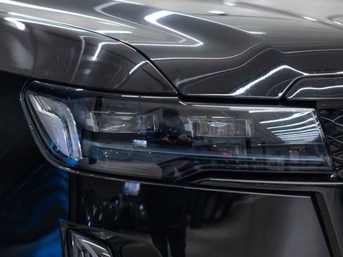 Used 2024 Cadillac Escalade Sport Platinum w/ Heavy-Duty Trailer Package image 8