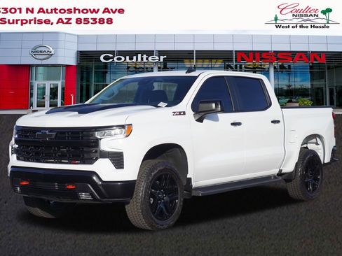 Used 2025 Chevrolet Silverado 1500 LT Trail Boss image 1