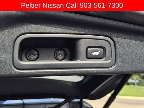 Used 2019 Honda Pilot Touring image 10