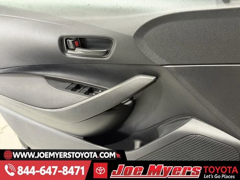 Used 2026 Toyota Corolla LE image 25
