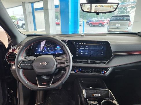 Used 2025 Chevrolet Equinox RS w/ Safety and Technology Package AWD/4WD image 14