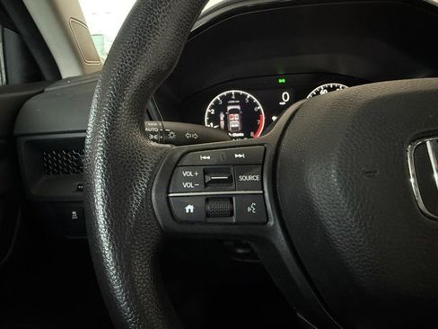 Certified 2023 Honda CR-V EX image 9