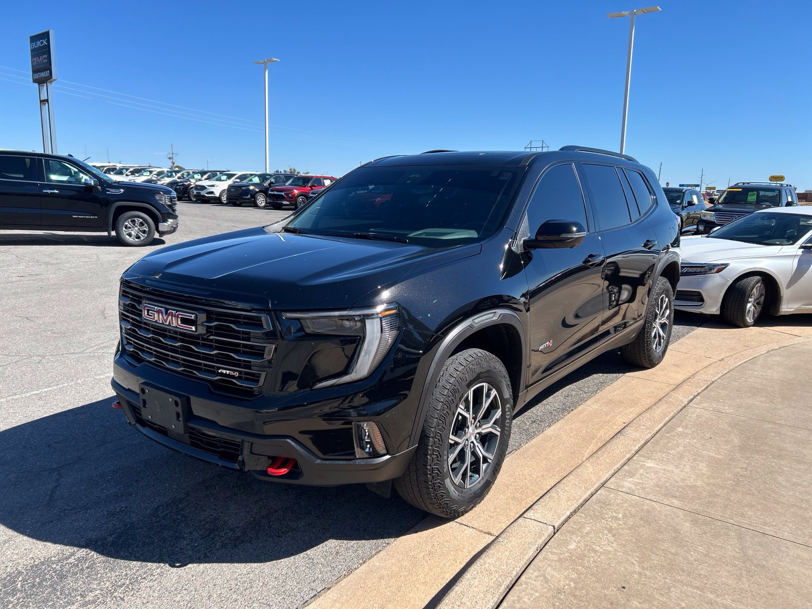 Used 2025 GMC Acadia AT4 AWD/4WD 360° Tour