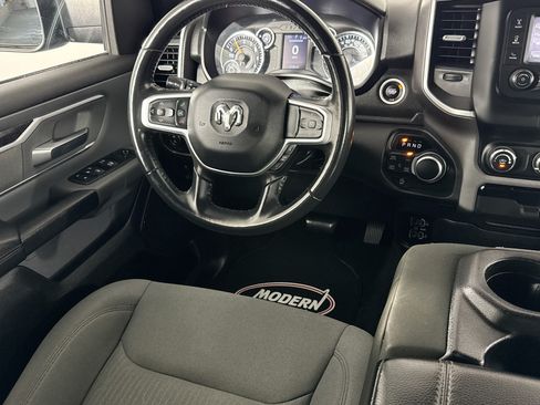 Used 2022 RAM 1500 Big Horn AWD/4WD image 30
