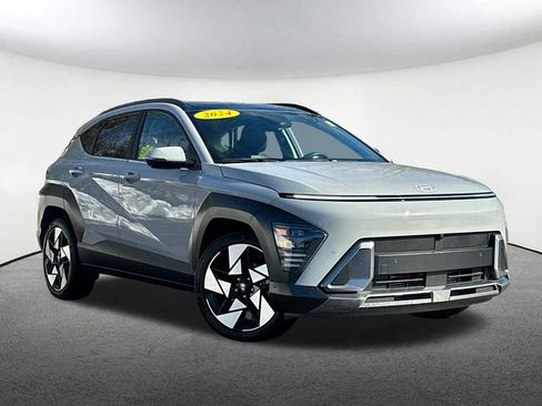 Used 2024 Hyundai Kona Limited FWD image 2