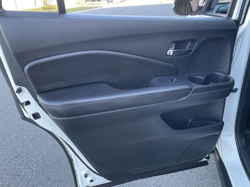 Used 2018 Honda Pilot EX image 33