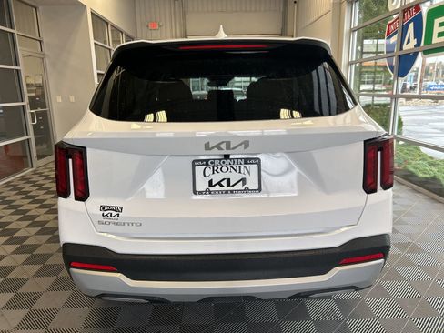 New 2026 Kia Sorento LX image 5