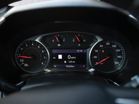 Used 2020 Chevrolet Equinox LT image 4