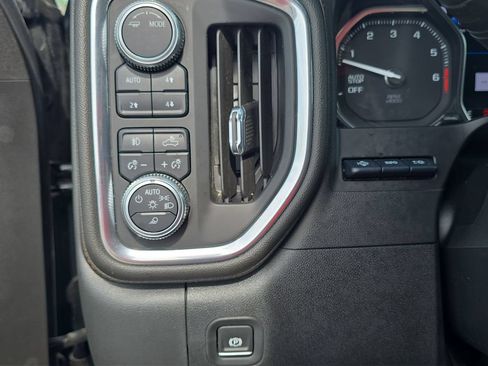 Used 2020 GMC Sierra 1500 AT4 w/ AT4 Premium Package AWD/4WD image 29