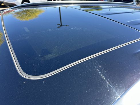 Certified 2024 Kia Telluride EX w/ EX Captain's Chair Package image 9