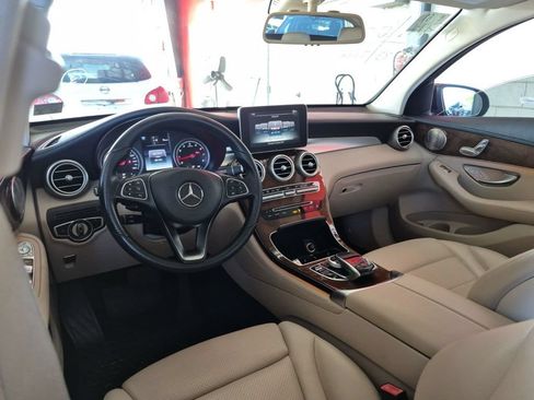 Used 2017 Mercedes-Benz GLC 300 4MATIC Coupe image 6