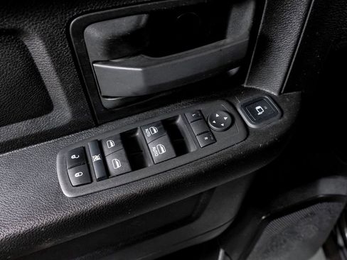 Used 2024 RAM 3500 Tradesman w/ Chrome Appearance Group image 34