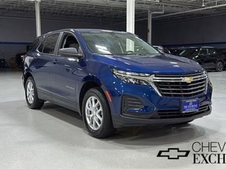 Used 2022 Chevrolet Equinox LS w/ LS Convenience Package image 1