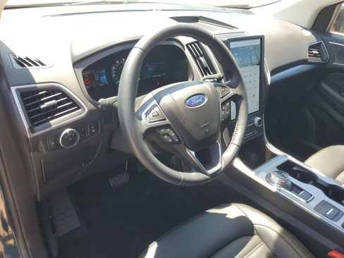 Used 2023 Ford Edge SEL w/ Convenience Package AWD/4WD image 13