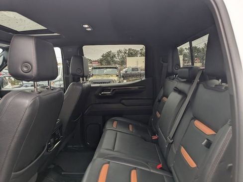 Used 2024 GMC Sierra 1500 AT4 w/ Technology Package image 13