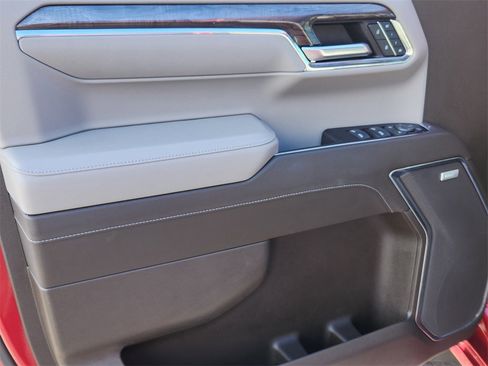 Used 2024 Chevrolet Silverado 1500 LTZ w/ Technology Package image 6