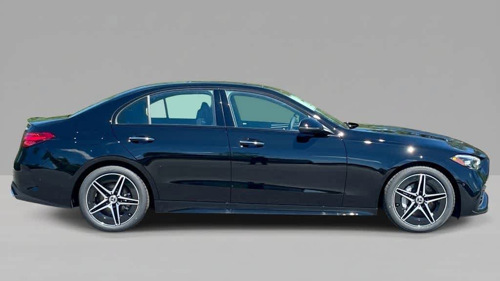 Used 2026 Mercedes-Benz C 300 4MATIC Sedan image 5