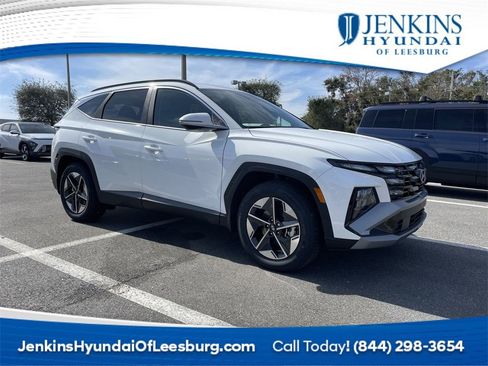 New 2025 Hyundai Tucson SEL image 1