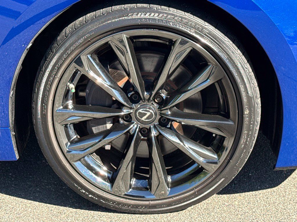 Used 2021 Lexus IS 350 F Sport w/ Accessory Package RWD image 11