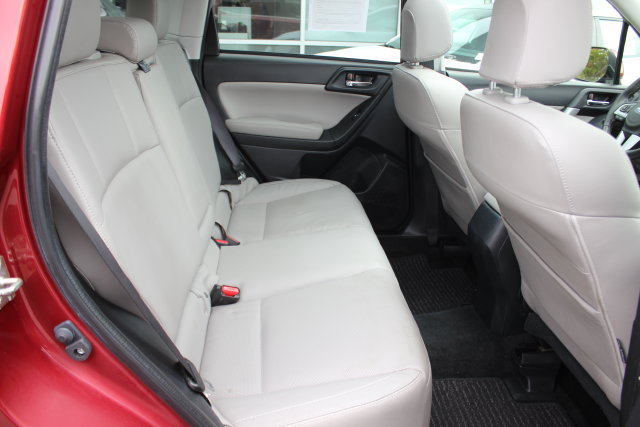 Used 2018 Subaru Forester 2.5i Limited AWD/4WD image 28