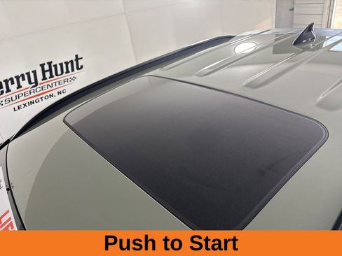 Used 2025 Hyundai Santa Cruz Limited image 8