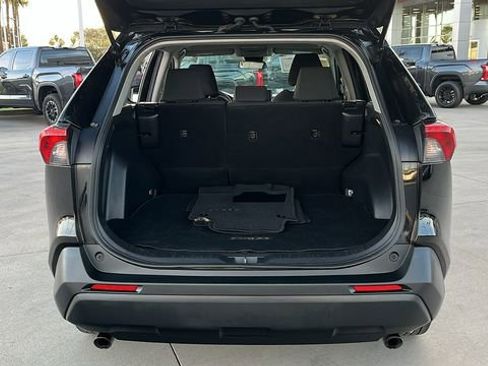 Used 2021 Toyota RAV4 LE w/ Carpet Mat Package (TMS) image 24