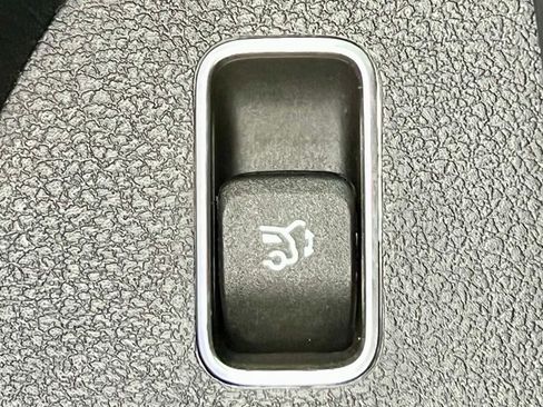 Certified 2024 Mercedes-Benz GLS 63 AMG 4MATIC image 59