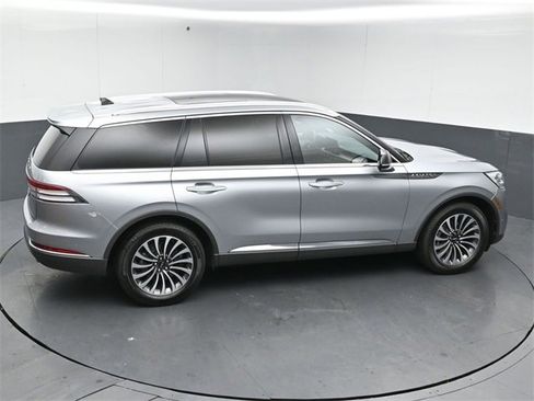 Used 2022 Lincoln Aviator Reserve w/ Equipment Group 201A image 51