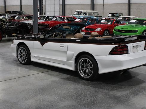 Used 1995 Ford Mustang GT RWD image 14