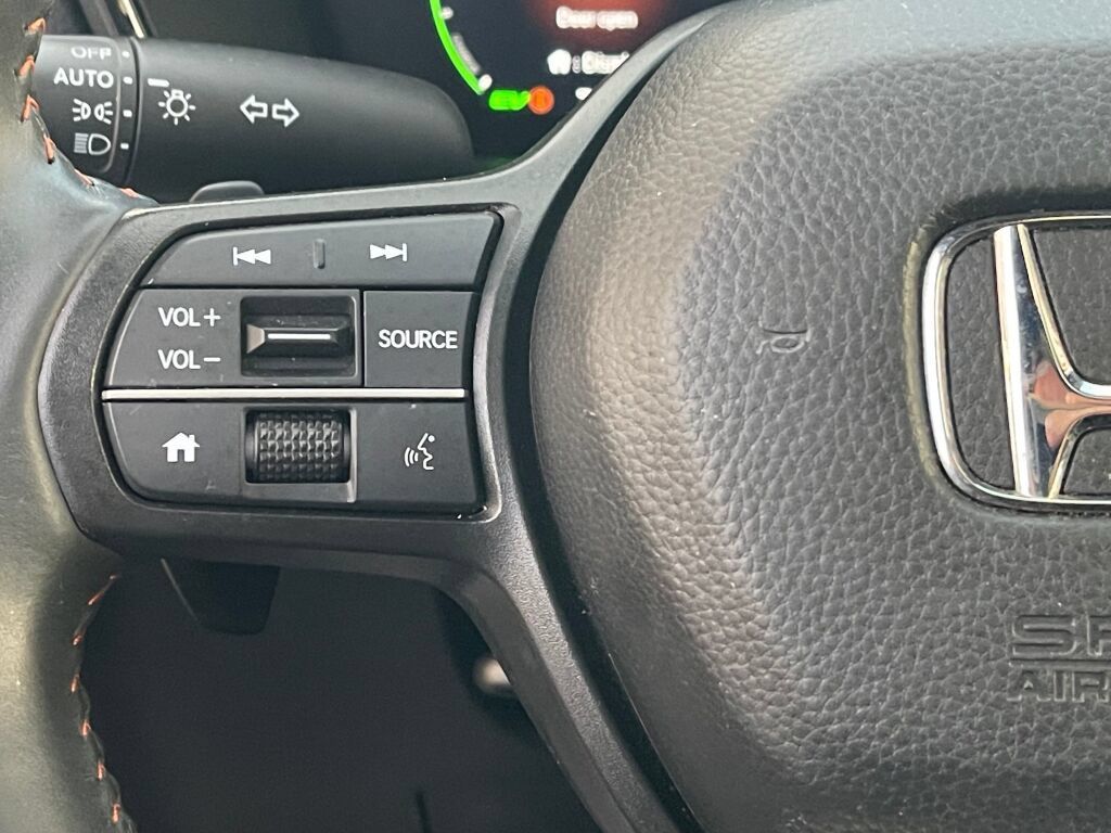 Used 2024 Honda CR-V Sport image 17