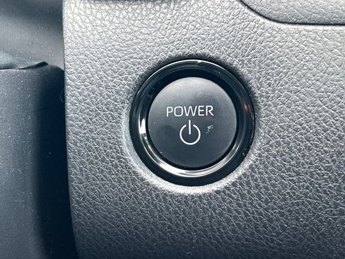 Certified 2025 Toyota Camry LE w/ Convenience Package image 18