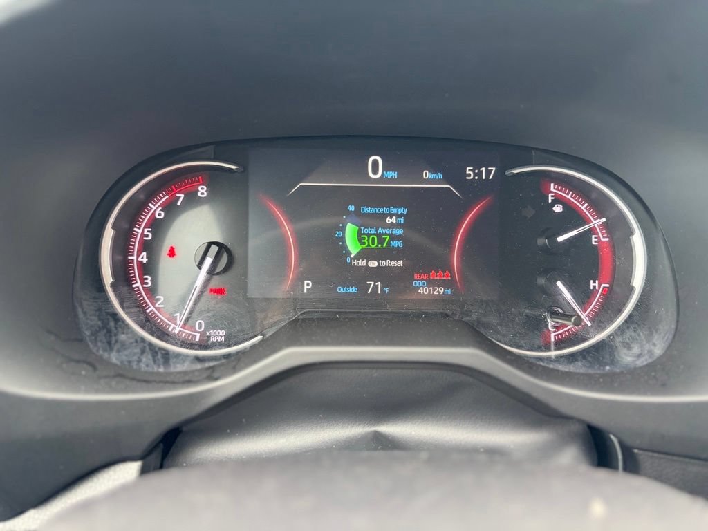 Used 2025 Toyota RAV4 LE AWD/4WD image 31