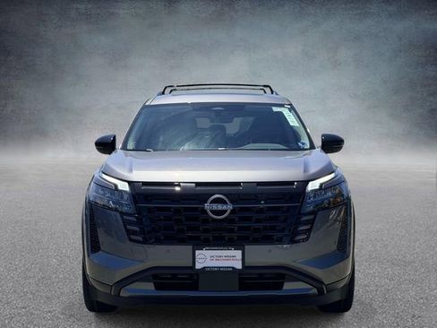 New 2026 Nissan Pathfinder SL w/ SL Premium Package AWD/4WD image 6