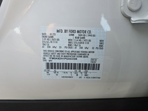 Certified 2023 Ford Explorer XLT w/ Equipment Group 202A image 28