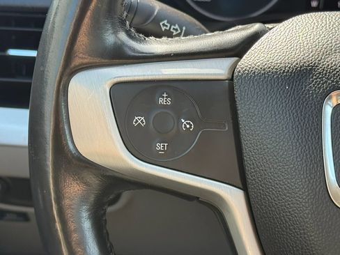 Used 2018 GMC Terrain SLE w/ Driver Convenience Package AWD/4WD image 30