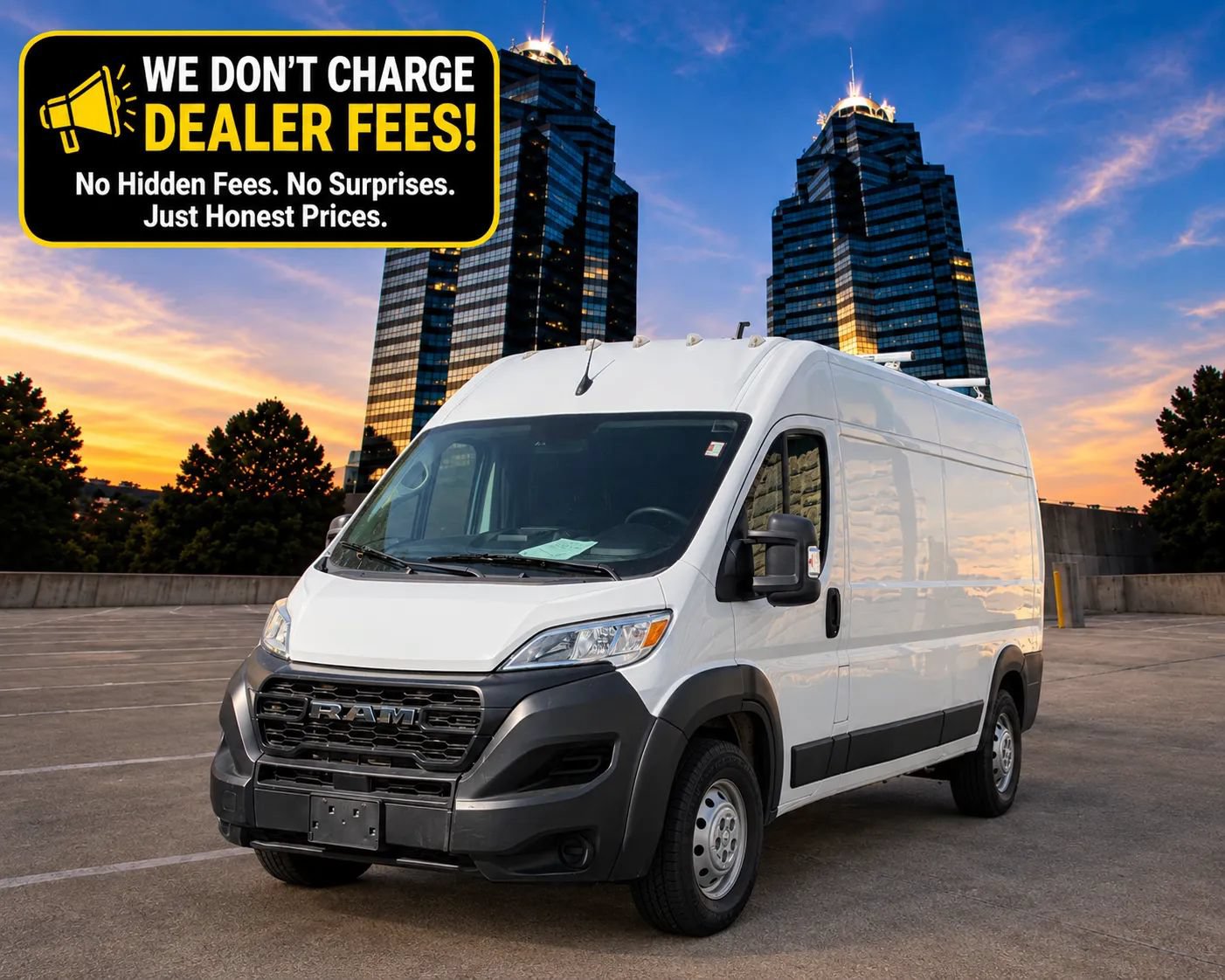 Used 2023 RAM ProMaster 2500 FWD image 1