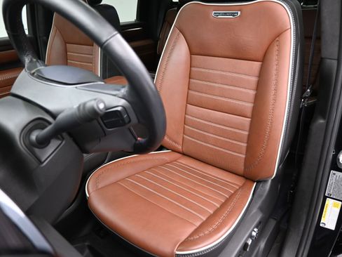 Used 2024 GMC Sierra 2500 Denali Ultimate image 20