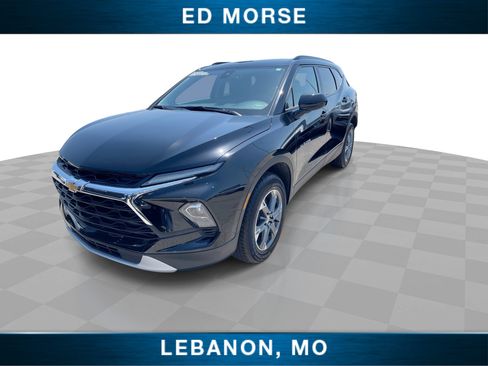 Certified 2024 Chevrolet Blazer LT w/ Convenience Package FWD image 4