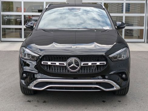 New 2025 Mercedes-Benz GLA 250 4MATIC image 9