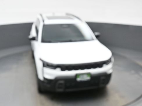 New 2026 Jeep Cherokee Overland image 25