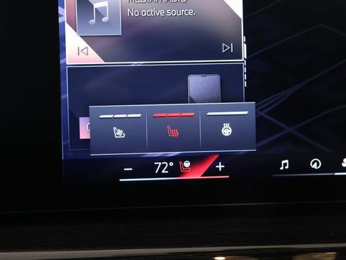 New 2026 BMW X6 xDrive40i w/ Climate Comfort Package image 7