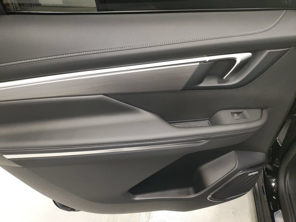 New 2026 Buick Enclave Preferred w/ Power Package FWD image 30
